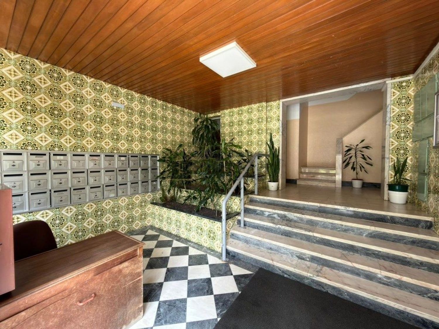 公寓 t2出售在Praceta Filinto Elísio - 前厅