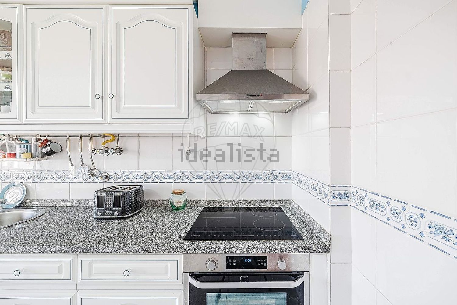 公寓 t3出售在Rua José Régio - 厨房