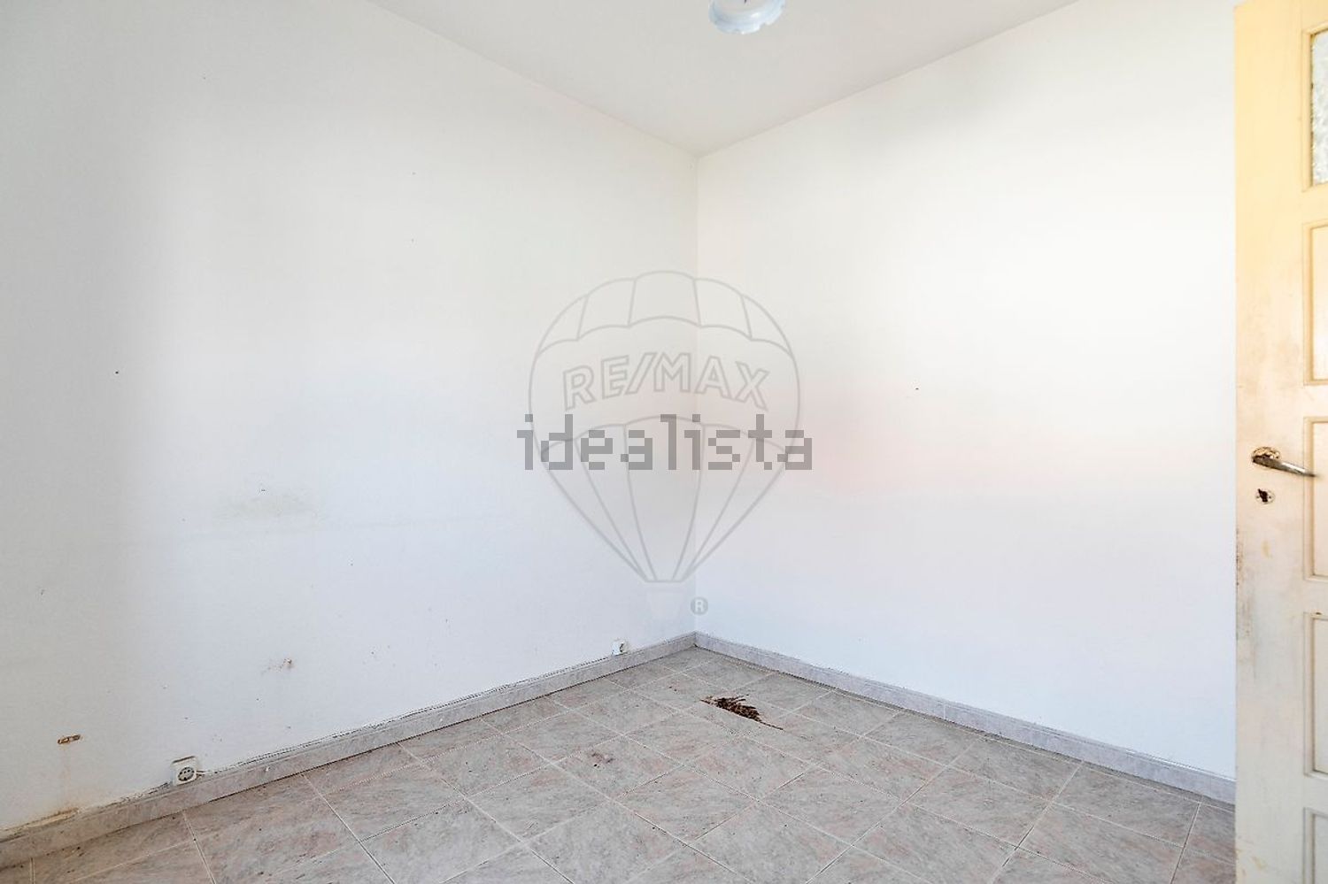 小楼房或独栋别墅出售在Rua da Guerra Peninsular - 居住