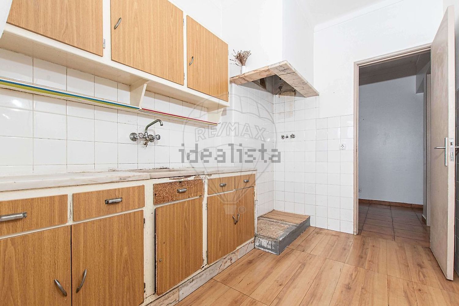 公寓 t2出售在Rua João de Deus - 厨房