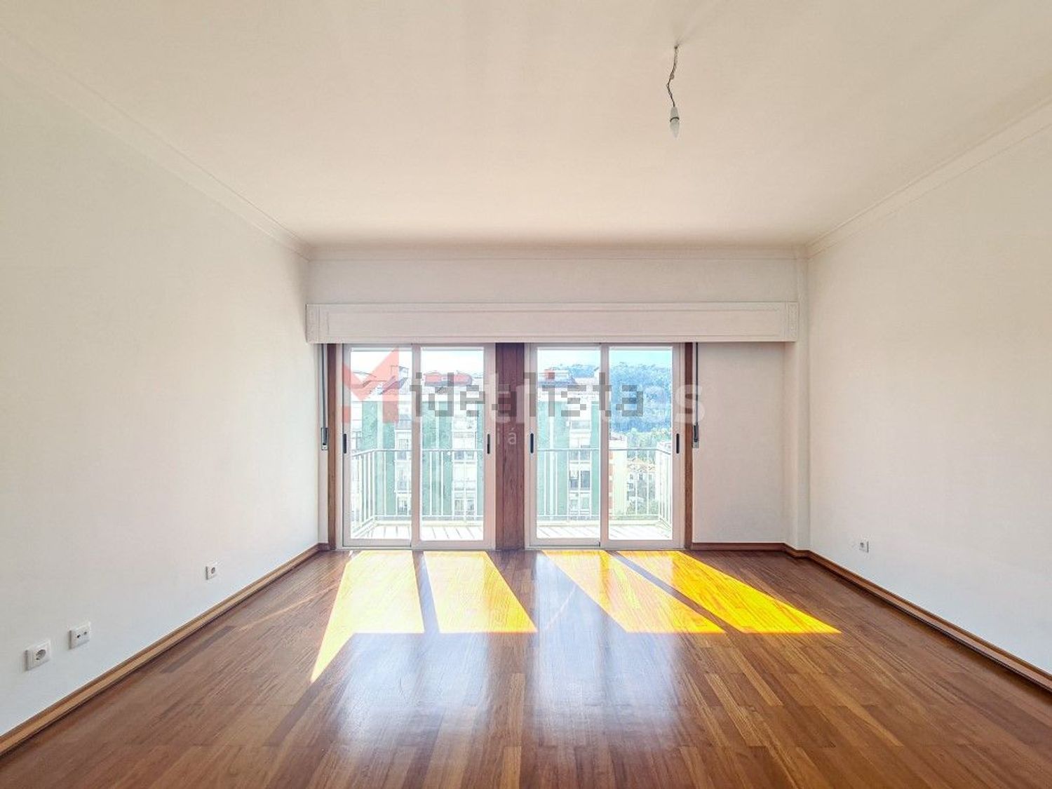 出租公寓 t4在Rua Manuel Ferreira de Andrade - 客厅