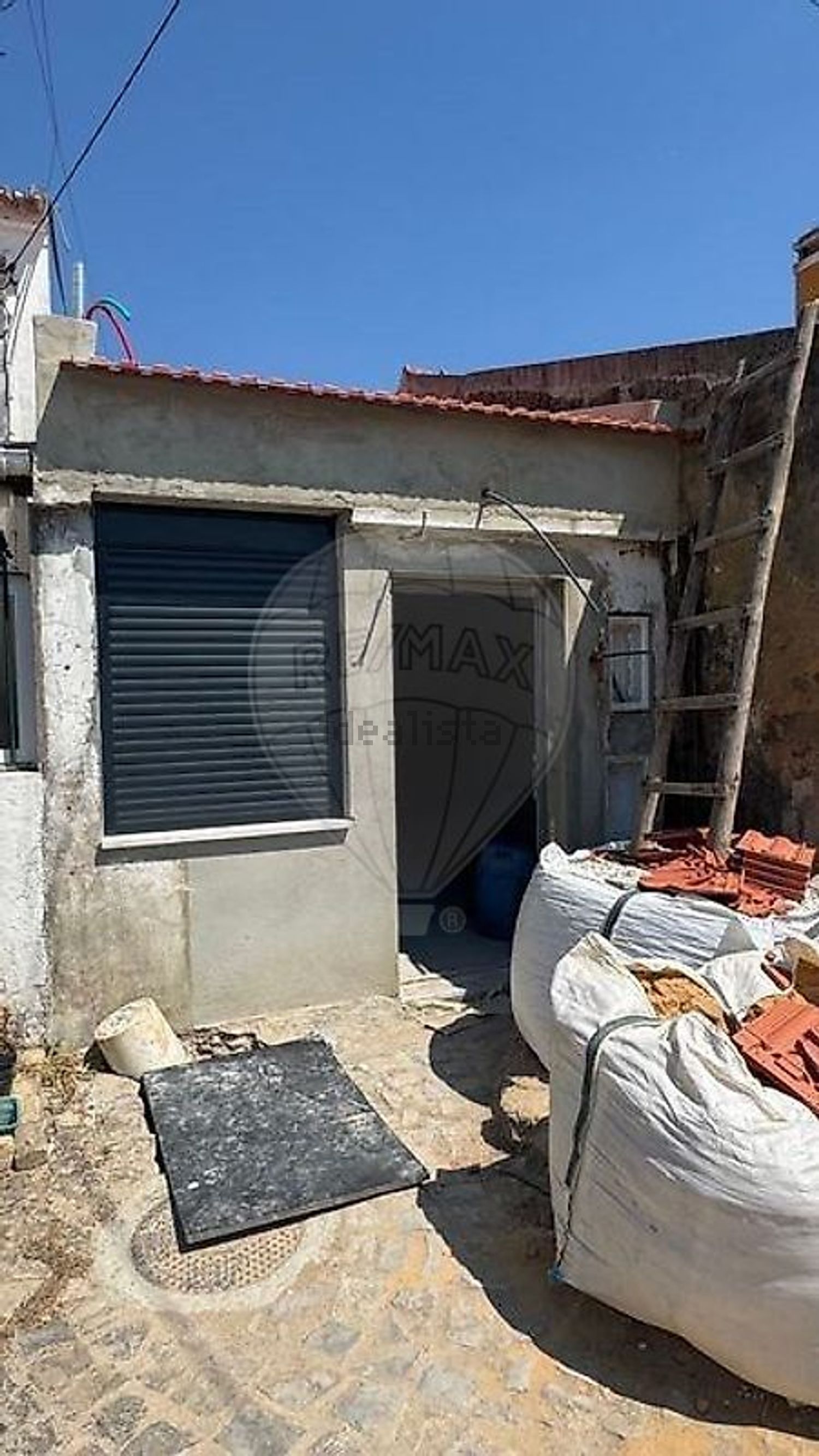 小楼房或独栋别墅出售在Largo Castelo Picado - 照片