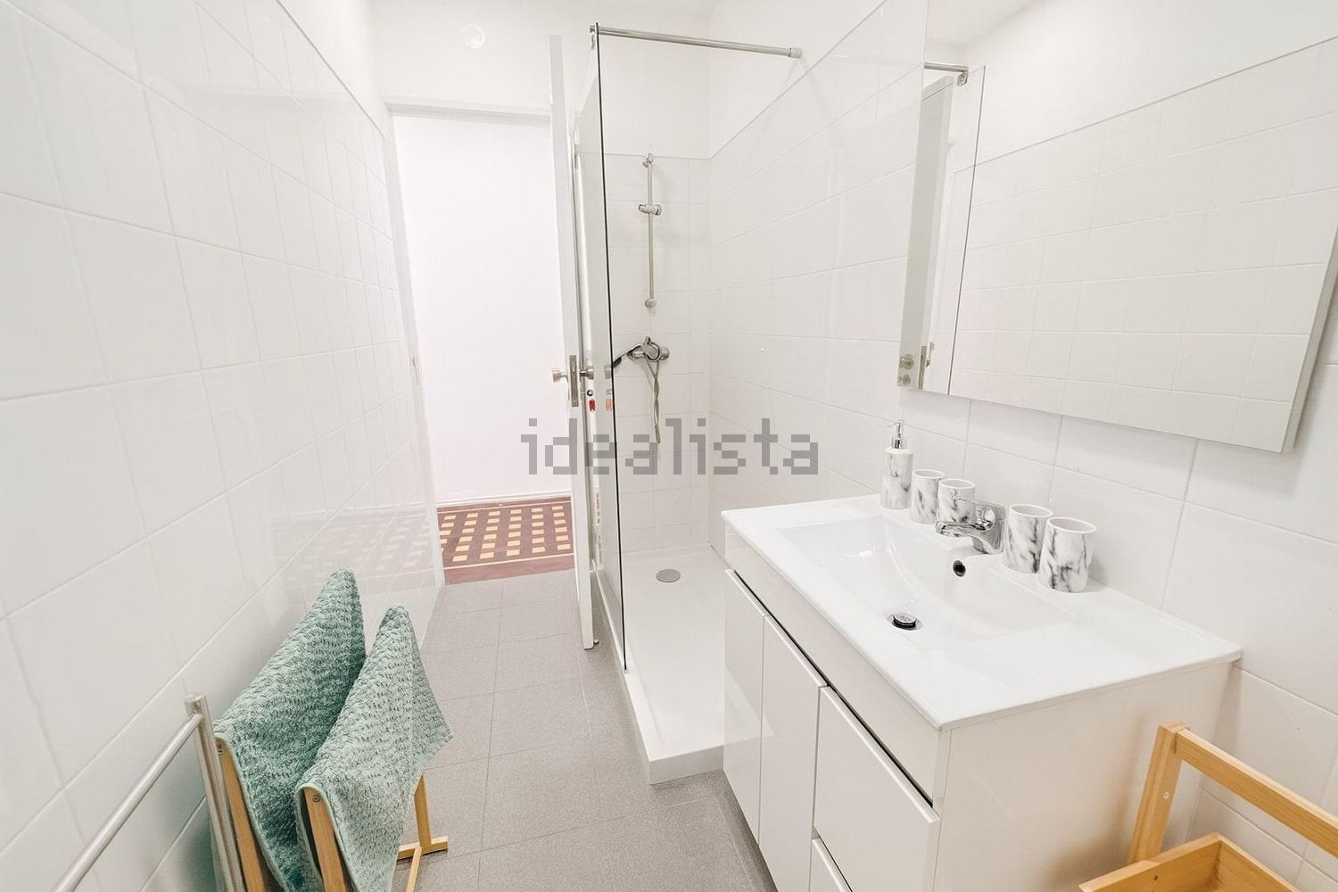 出租房间在Avenida Infante Santo, 345 - 卫生间