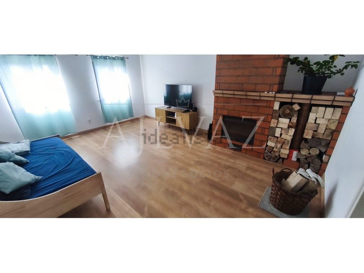 公寓 t3出售在Rua do Estanque Velho - 客厅