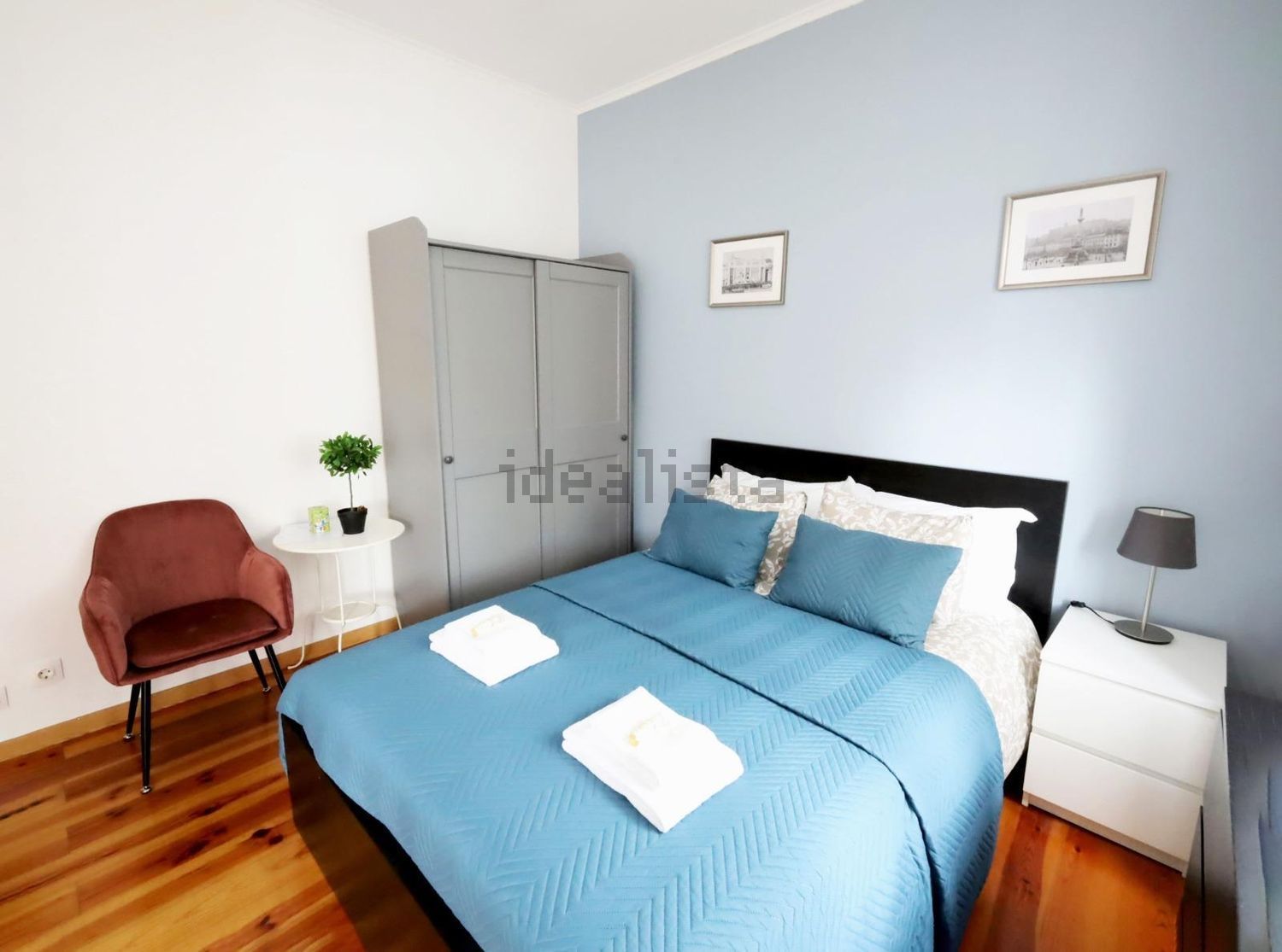 出租房间在Rua Óscar Monteiro Torres, 6 - 卧室