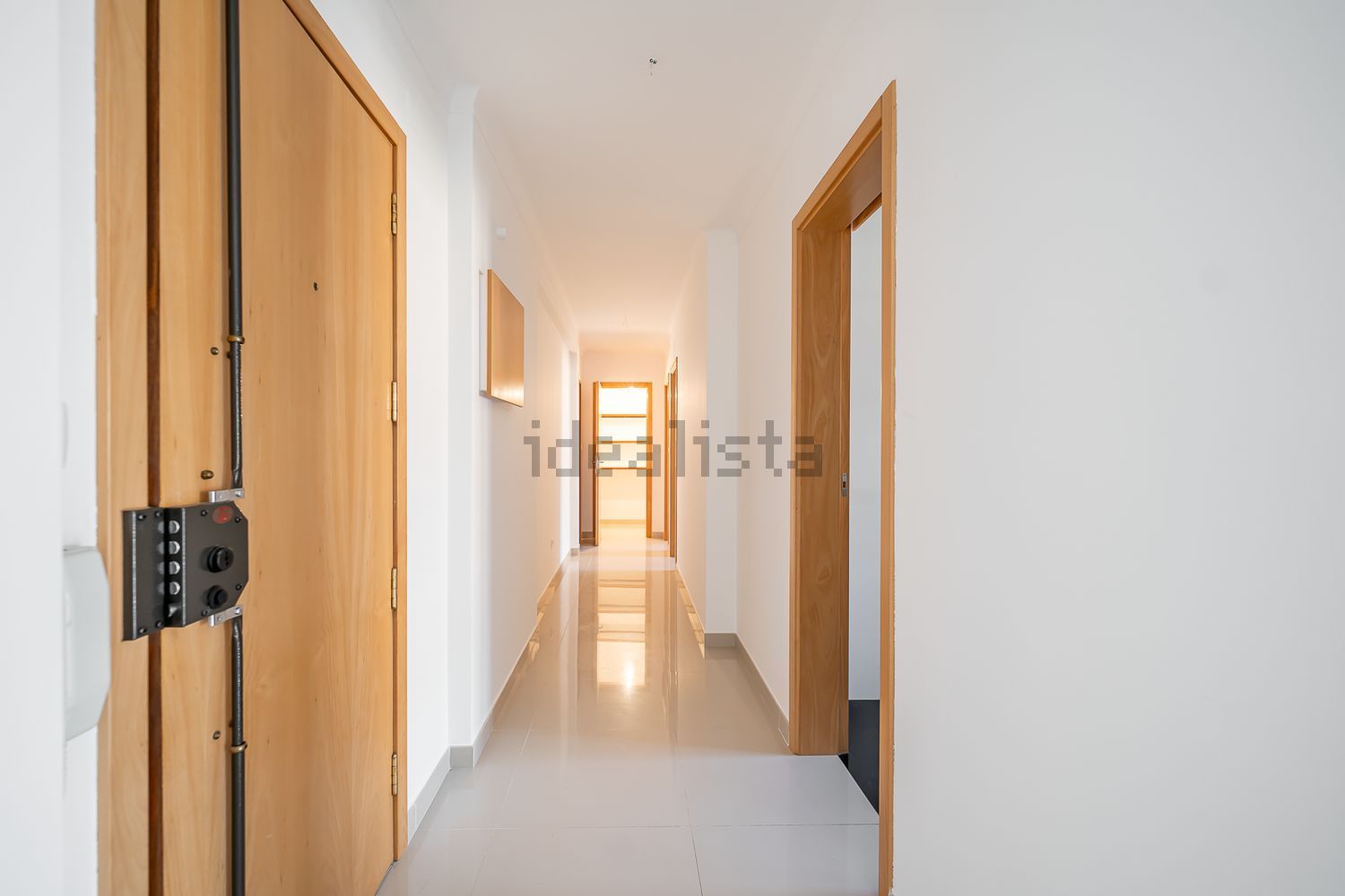 出租公寓 t2在Avenida Doutor Alfredo Bensaúde - 过道