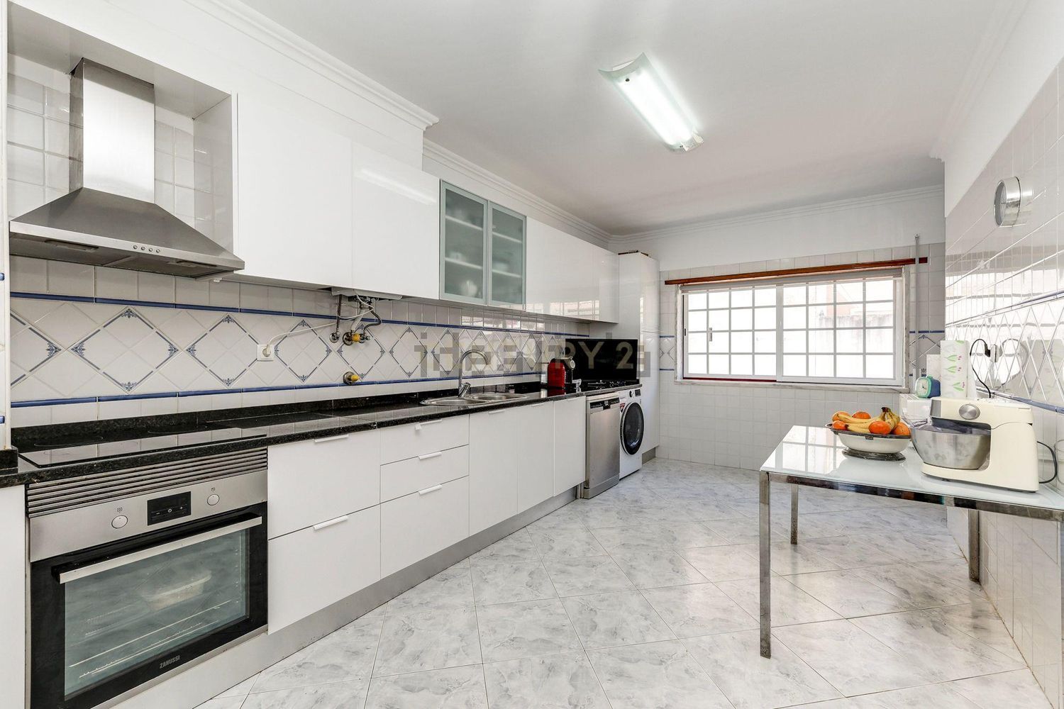 公寓 t3出售在Rua António Aleixo, 253 - 厨房