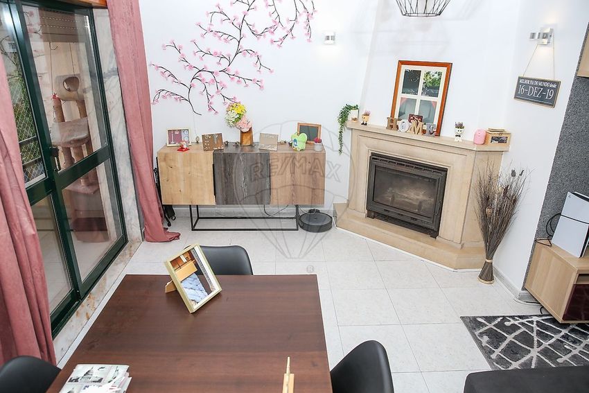 公寓 t3出售在Praceta Tristão Vaz Teixeira