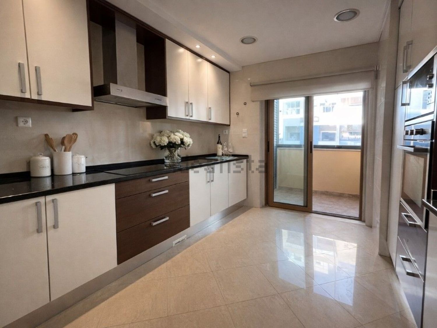 公寓 t2出售在Avenida Canto e Castro - 厨房