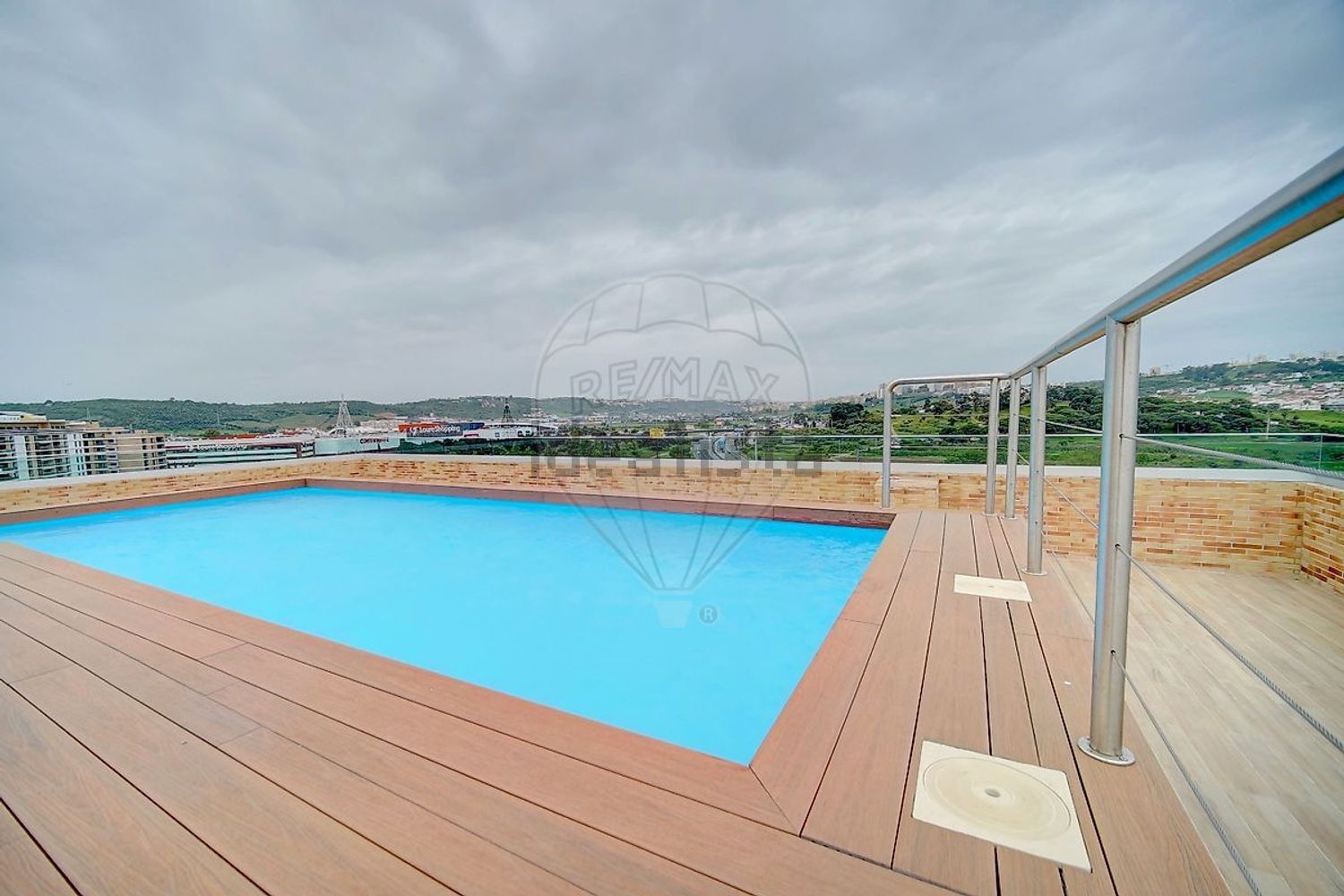 出租公寓 t2在Rua José Leiria Fernandes - 游泳池