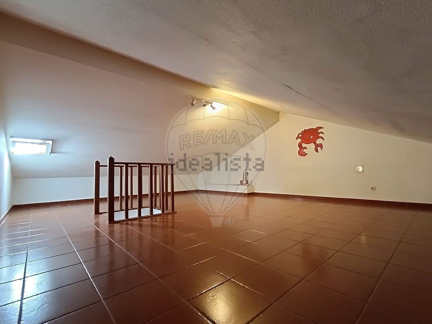 出租小楼房或独栋别墅在Rua José Malhoa - 照片