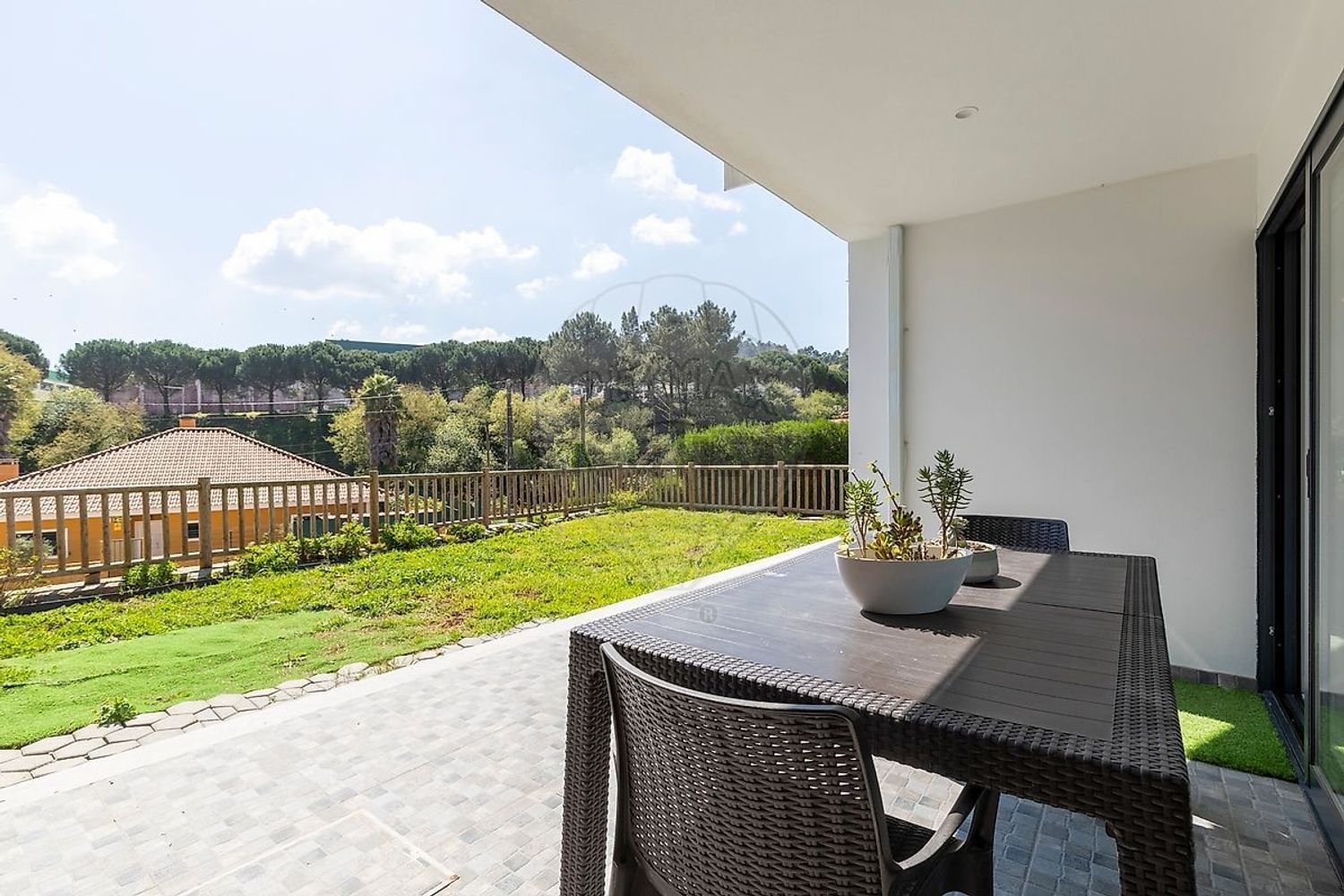 小楼房或独栋别墅出售在Praceta Da Lapa - 阳台