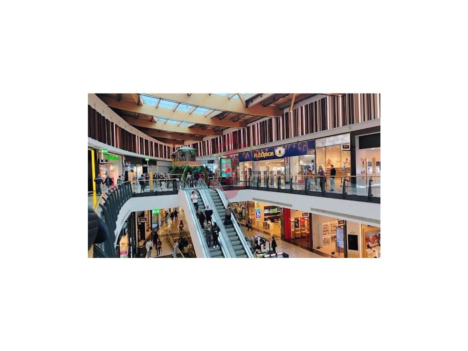 小楼房或独栋别墅出售在Rua Major Rosa Bastos - 照片