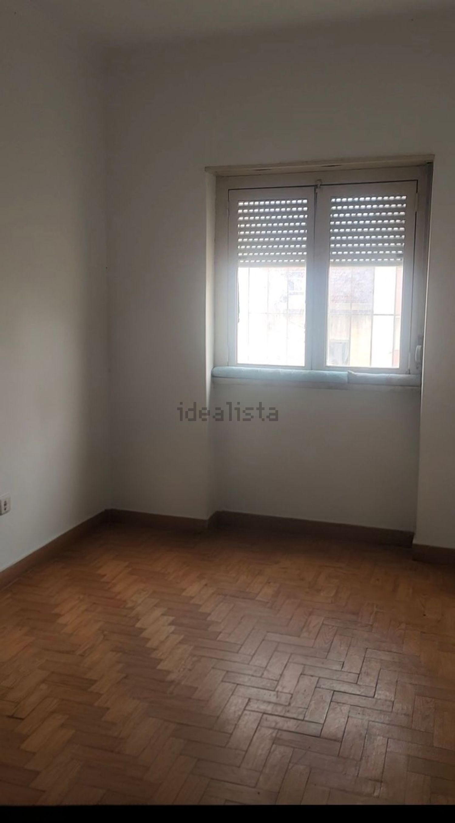 公寓 t2出售在Rua Fernando Pessoa, 250 - 客厅