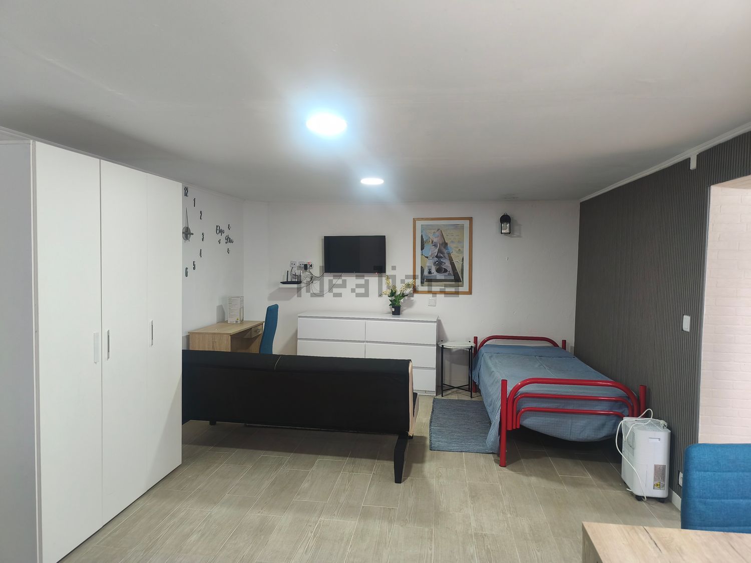 出租t0（单人公寓）在Rua Luísa Neto Jorge, 14 - 卧室