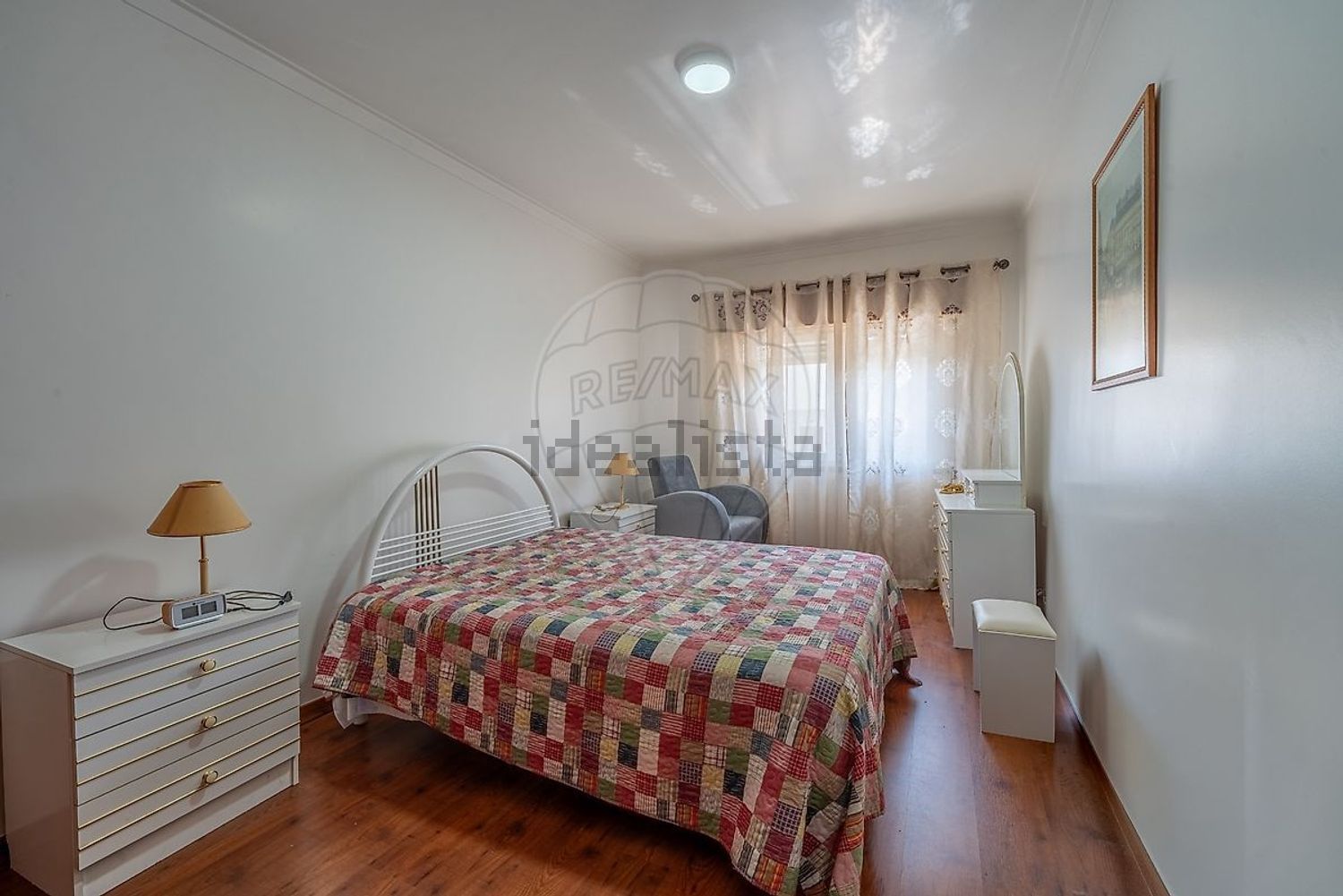 公寓 t2出售在Rua José Vicente Lopes - 卧室