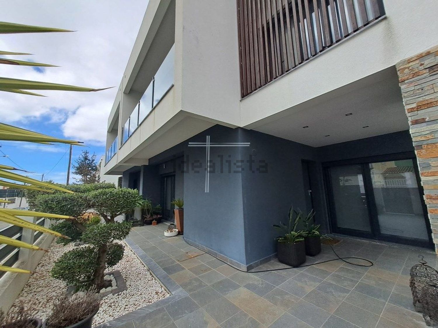 双拼别墅出售在Quintinhas - 外立面