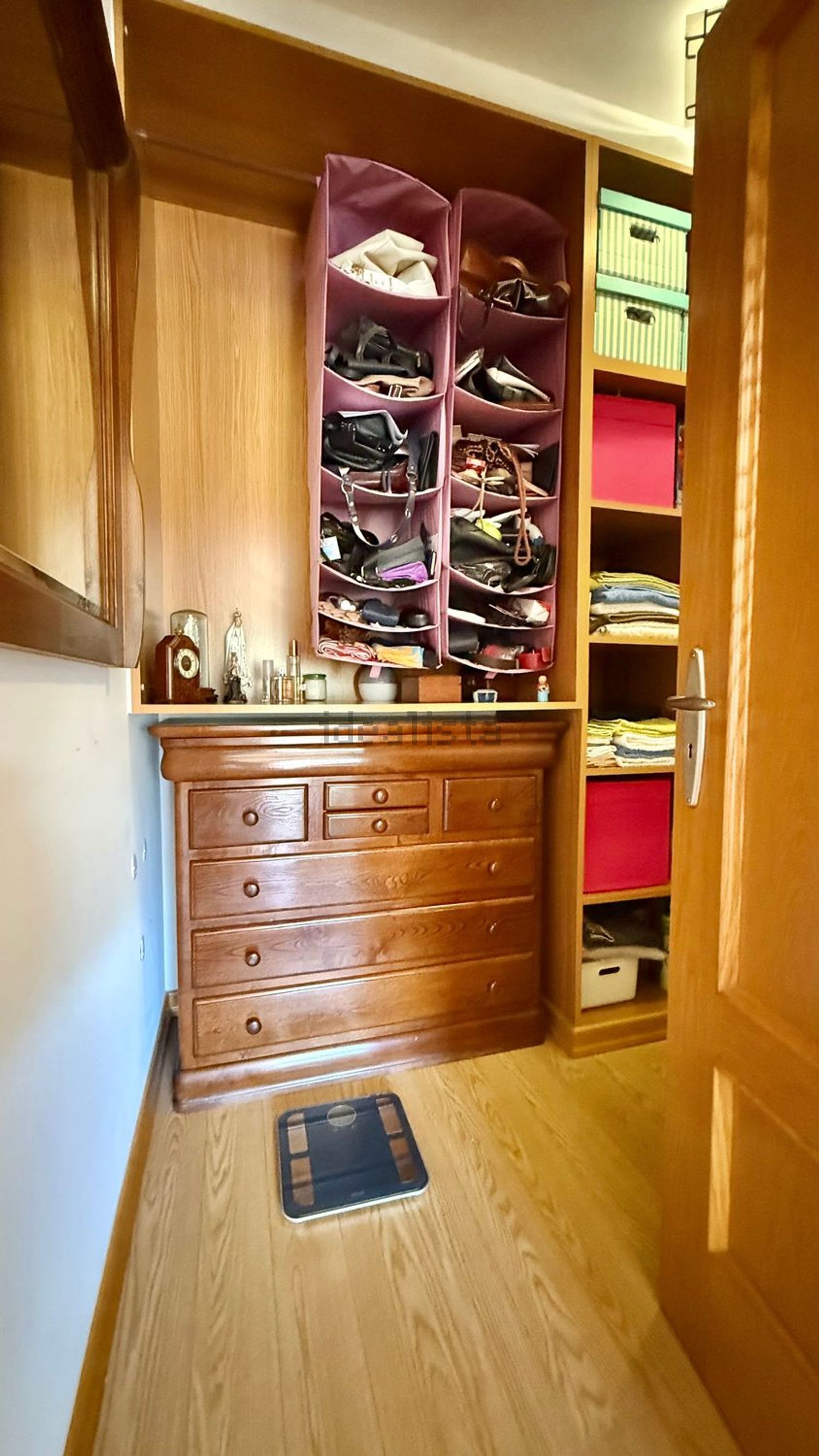 复式公寓出售在Rua das Glicínias, 2 a - 试衣间