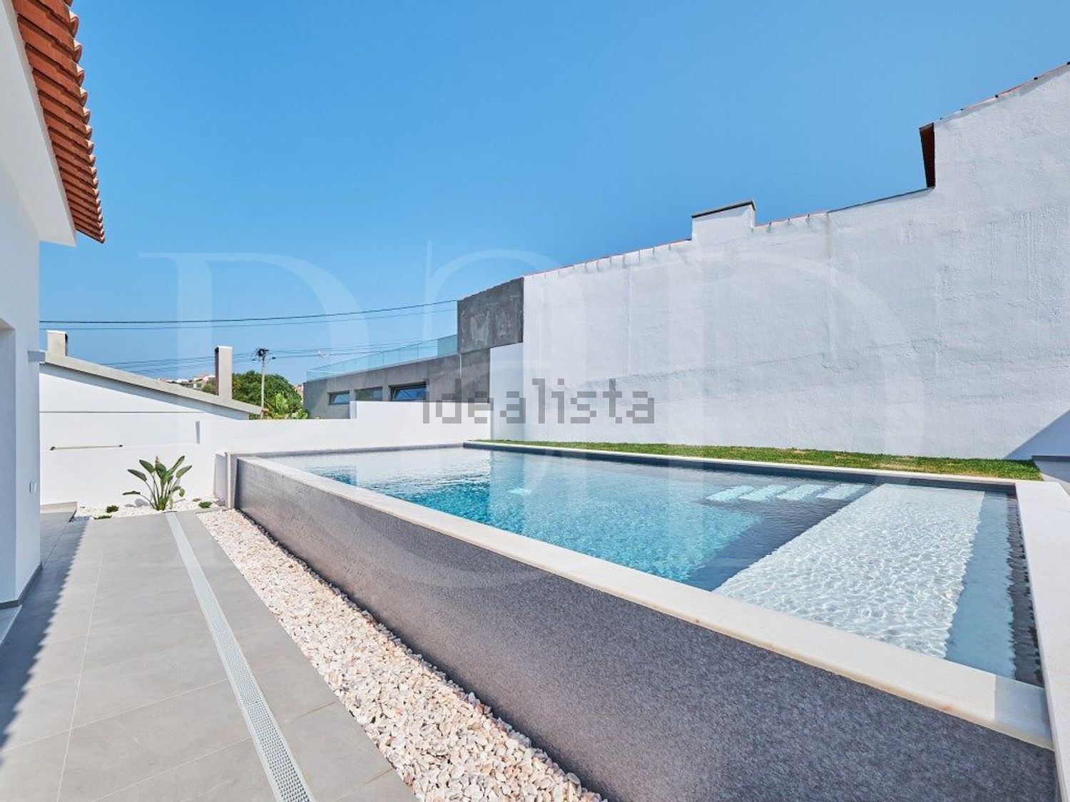 小楼房或独栋别墅出售在Rua do Massapêz, 43 - 游泳池