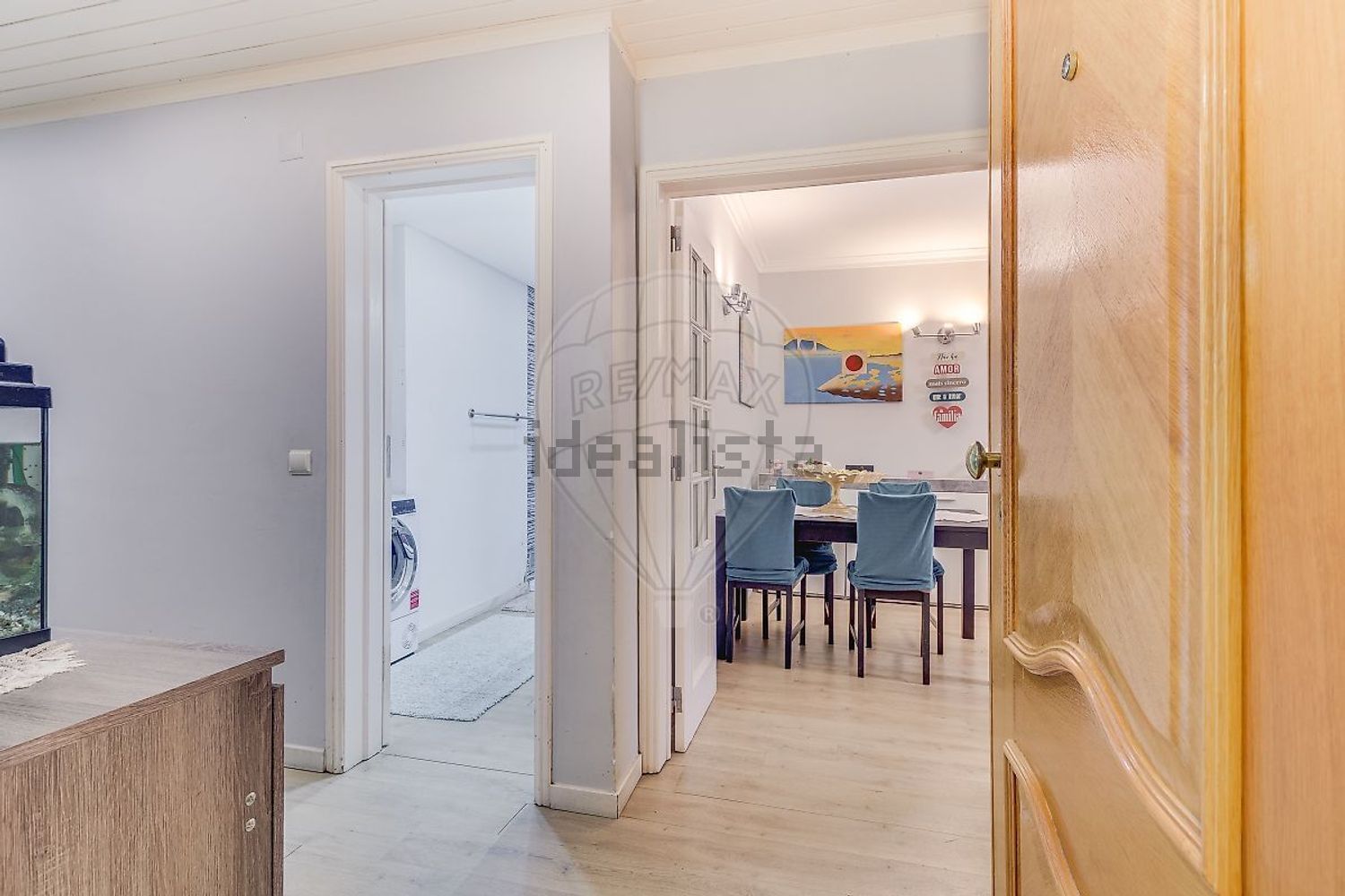 公寓 t2出售在Rua dos Lírios - 过道