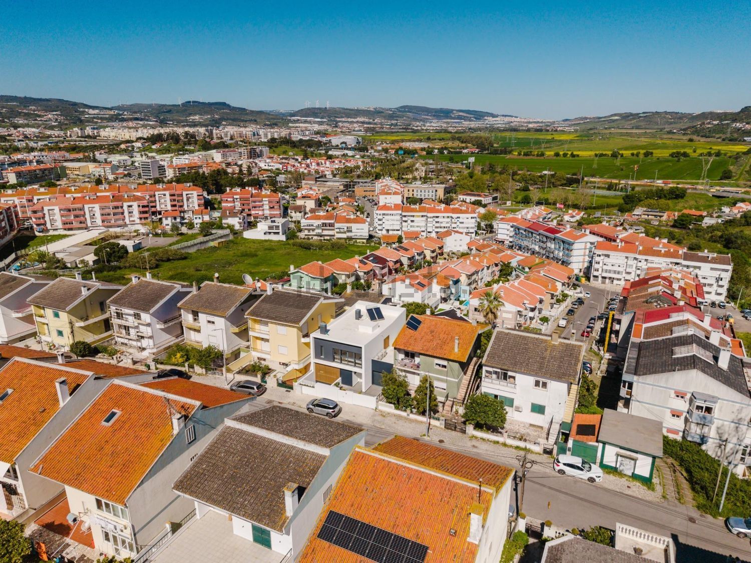 小楼房或独栋别墅出售在Rua Vieira da Silva - 照片