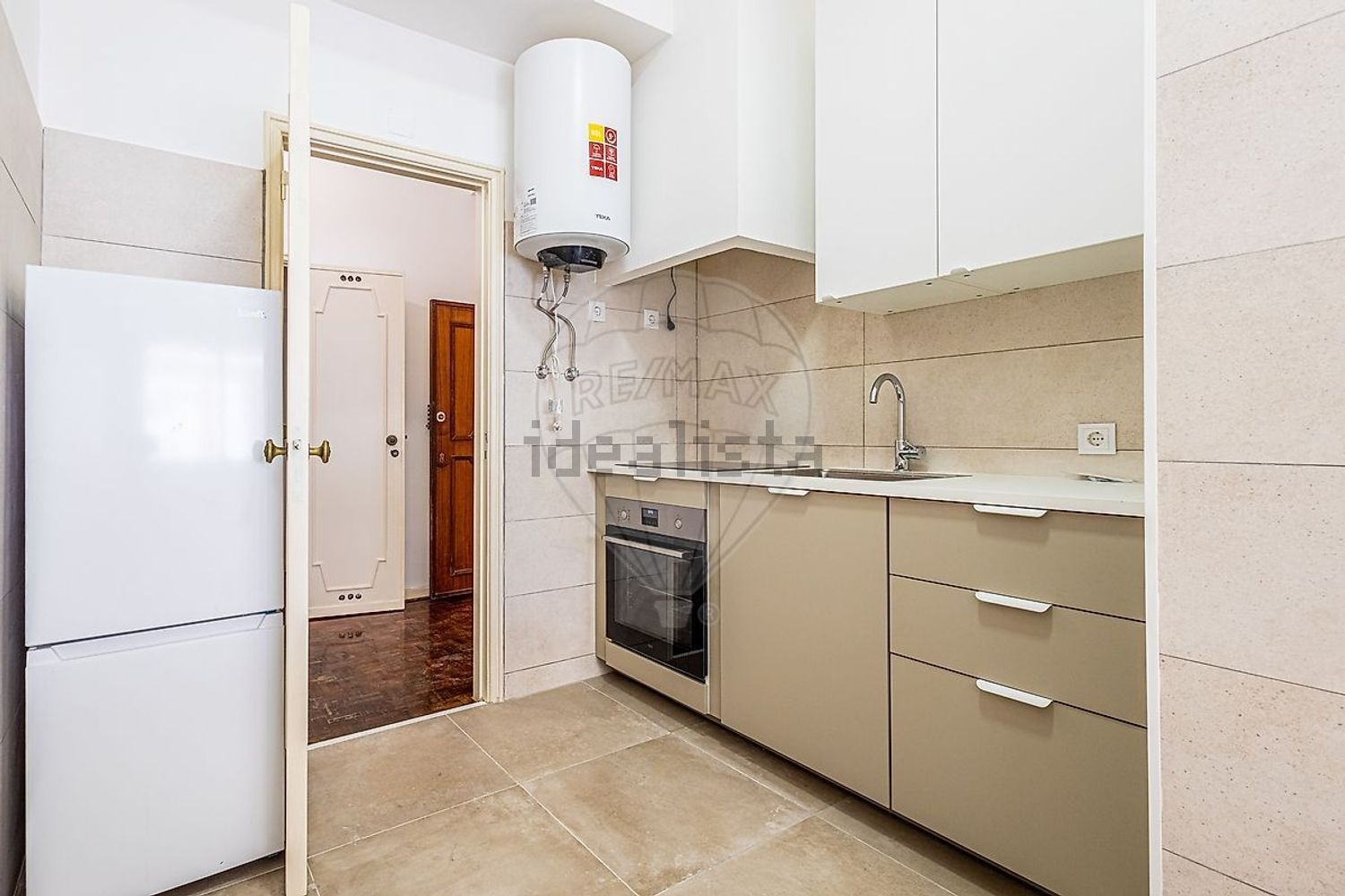 出租公寓 t1在Largo Maurício de Oliveira - 厨房