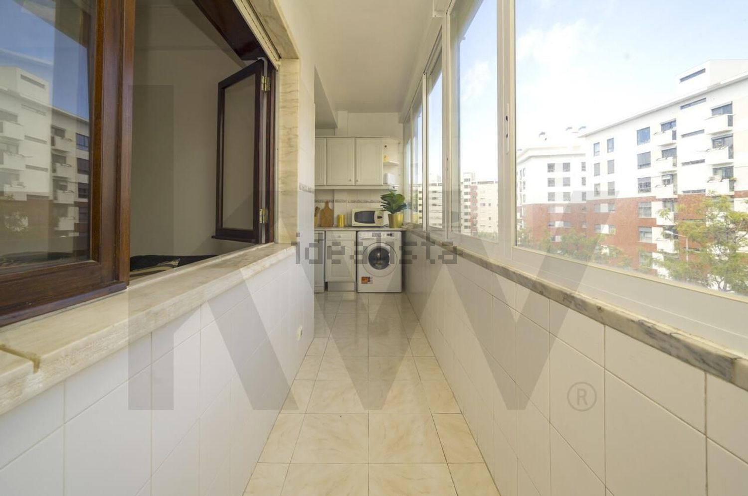 出租公寓 t2在Marvila - 厨房