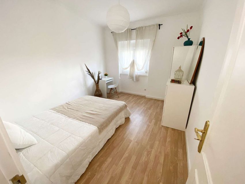 出租房间在Rua Francisco Foreiro