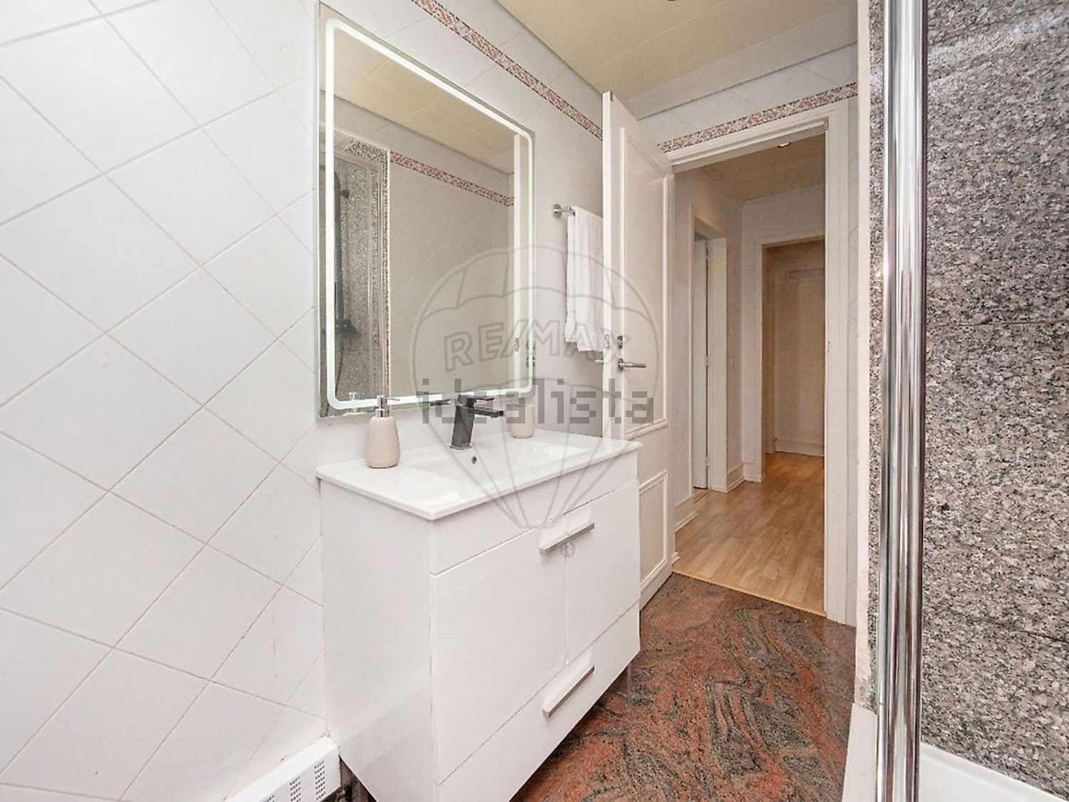 公寓 t2出售在Rua Dom João de Castro - 卫生间