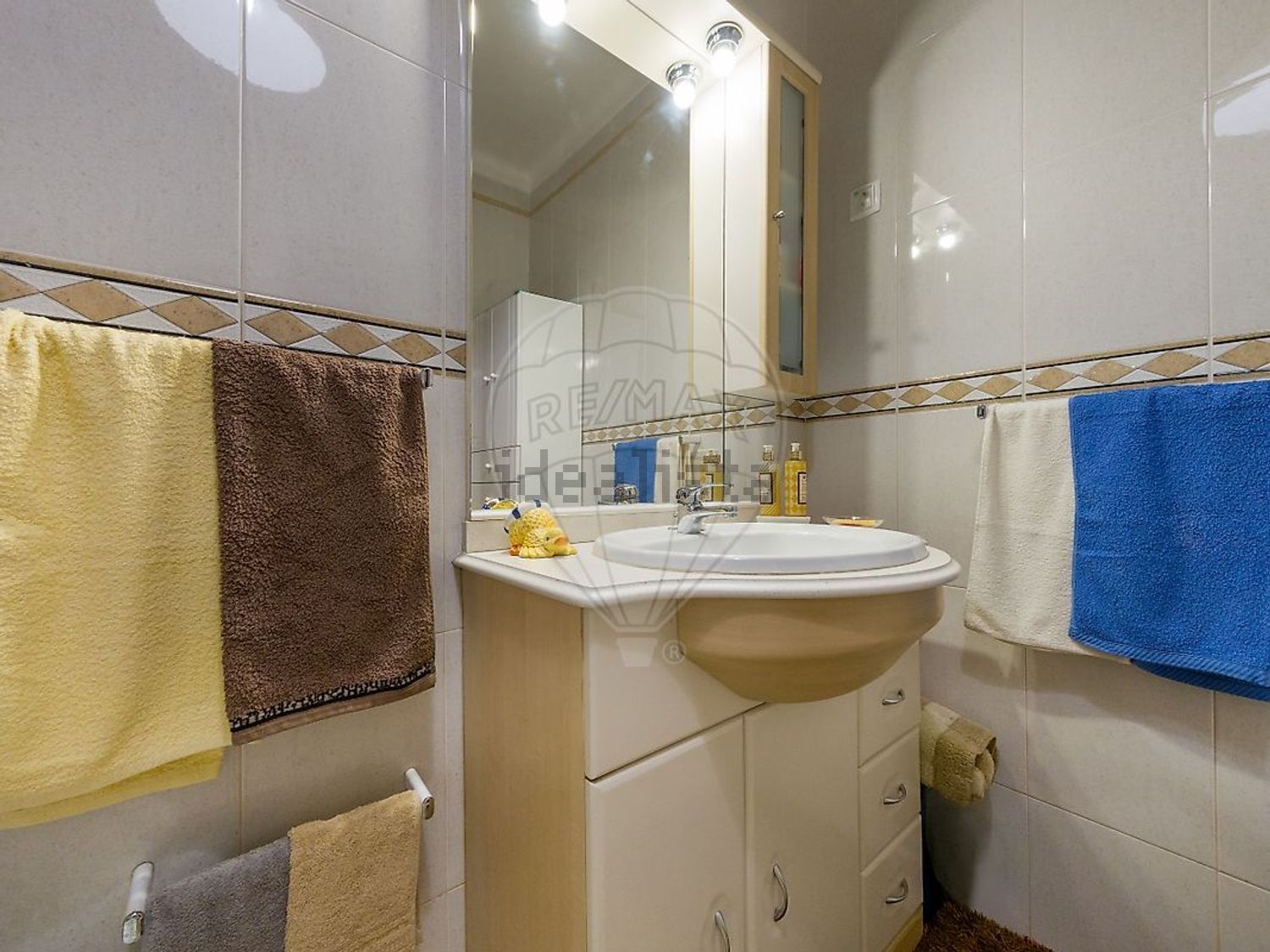 公寓 t2出售在Rua Infante Dom Henrique - 卫生间