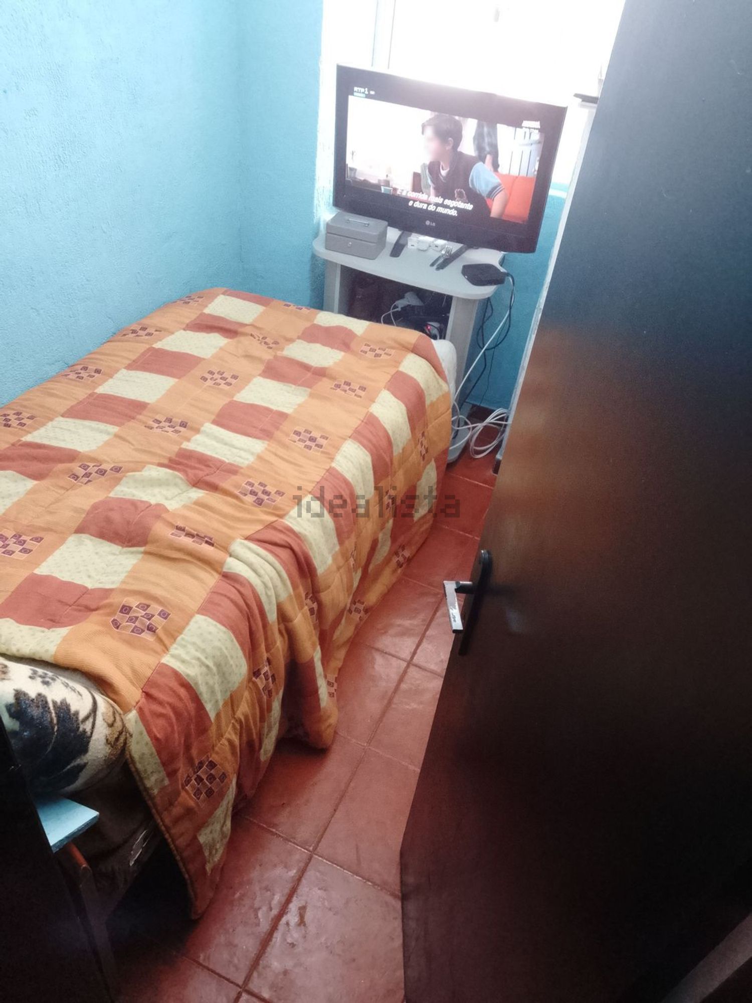 出租房间在Avenida Gago Coutinho, 27 - 卧室