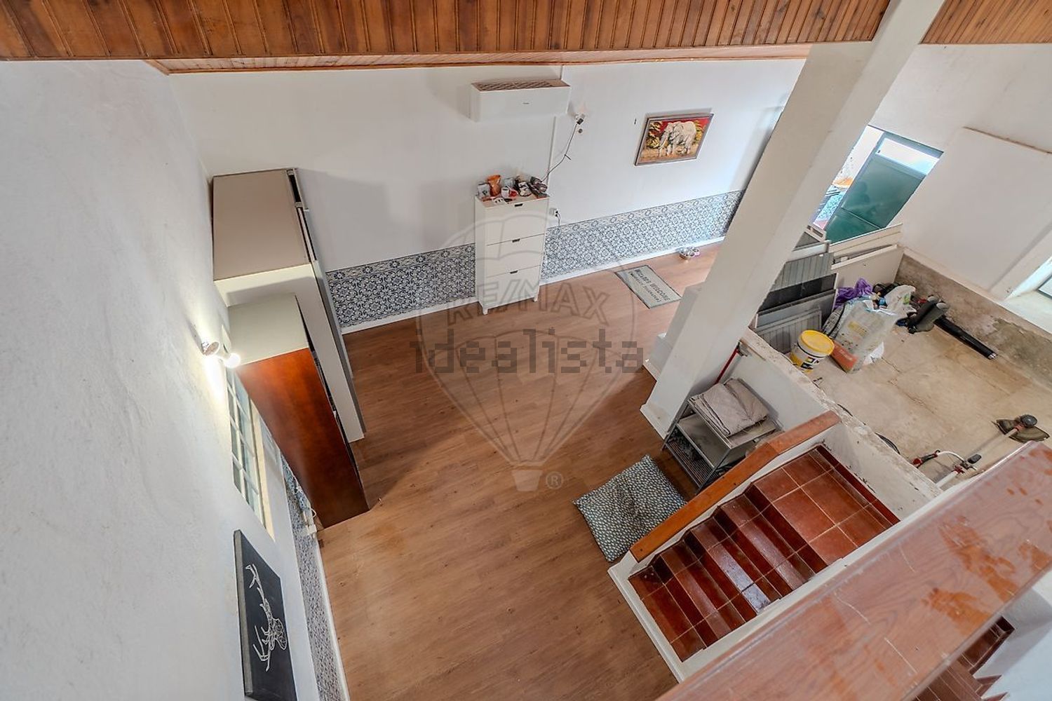 小楼房或独栋别墅出售在São Quintino - 照片