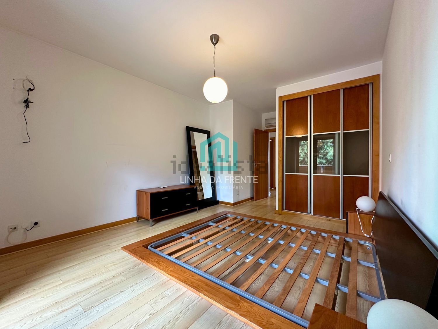 公寓 t3出售在Rua Hermínia Silva - 卧室