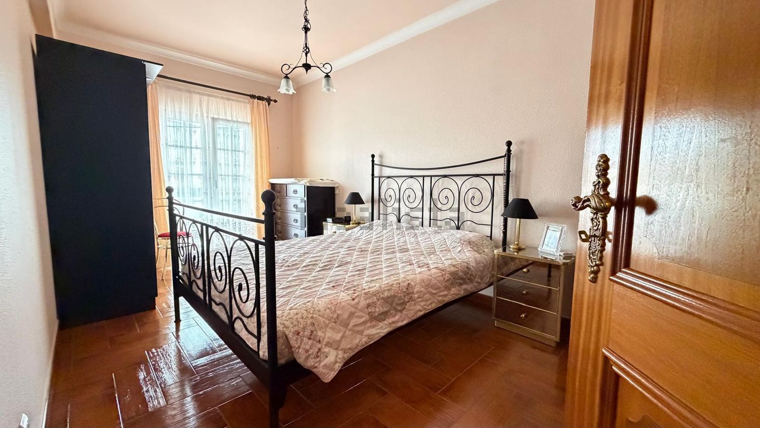 小楼房或独栋别墅出售在Quinta de Asseca - Padre Nabeto - 卧室