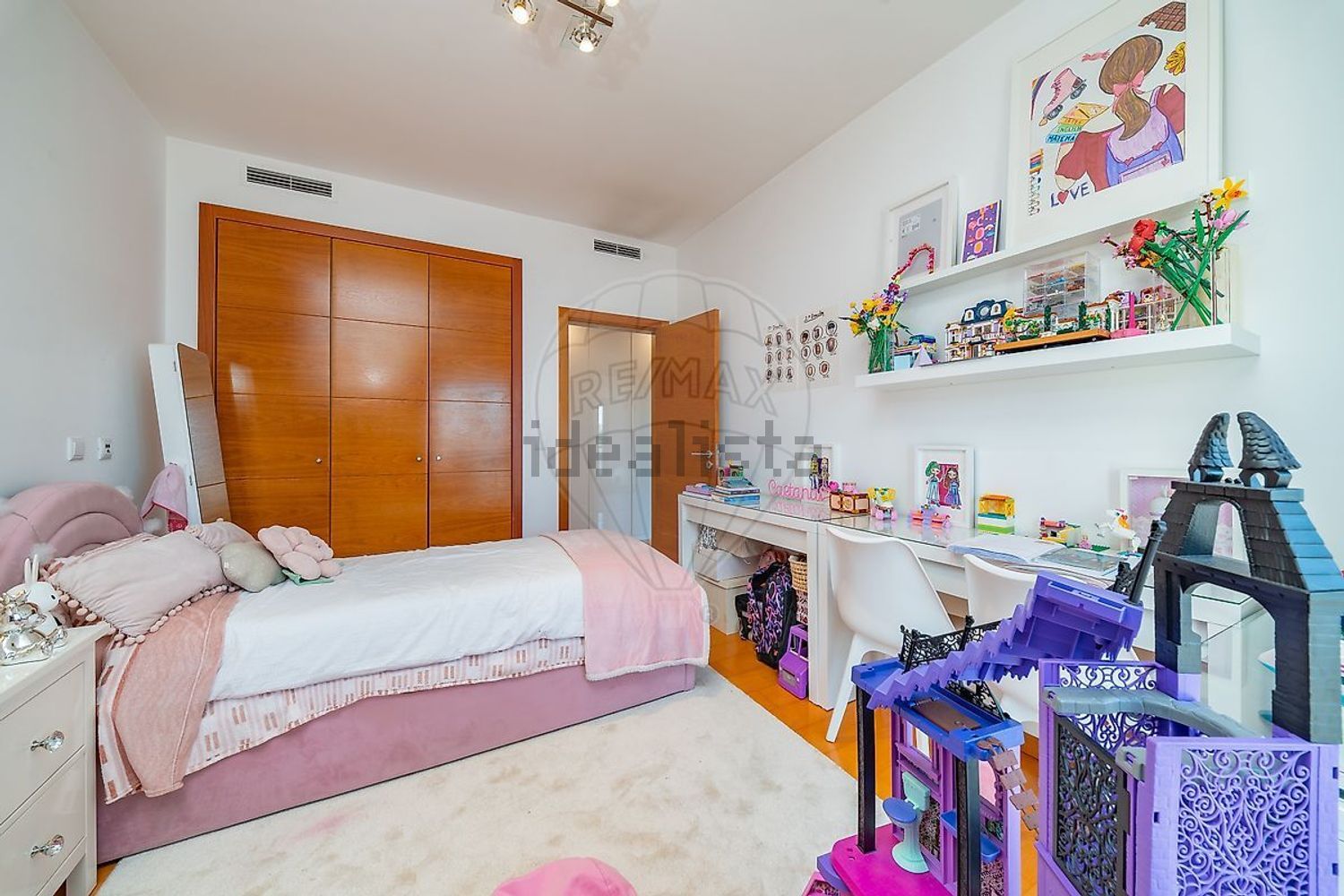 公寓 t3出售在Rua Manuel Teixeira Gomes - 卧室