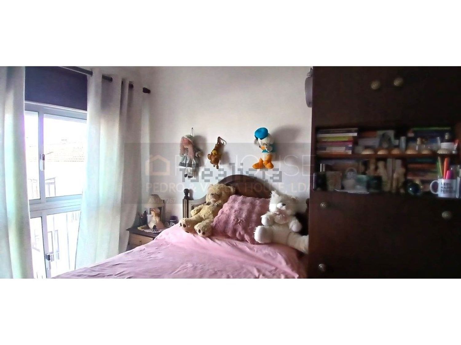 公寓 t2出售在Rua António Janeiro, 3 - 卧室