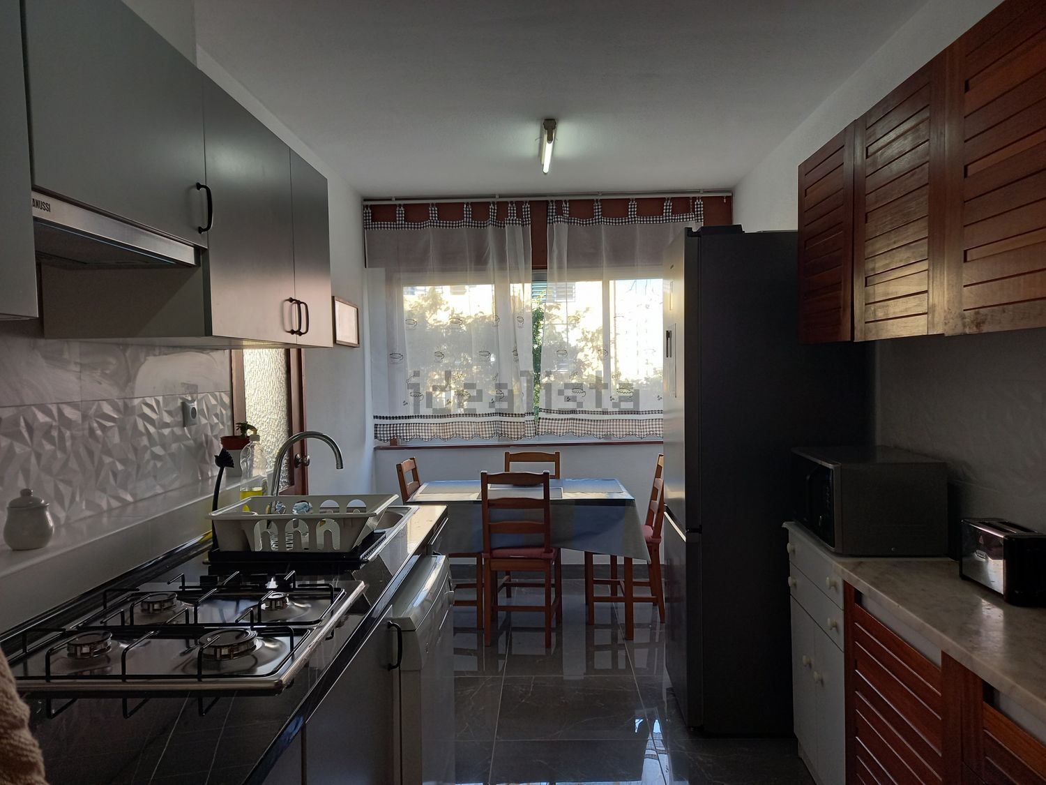 出租房间在Rua Pedro Bandeira, 11 - 厨房