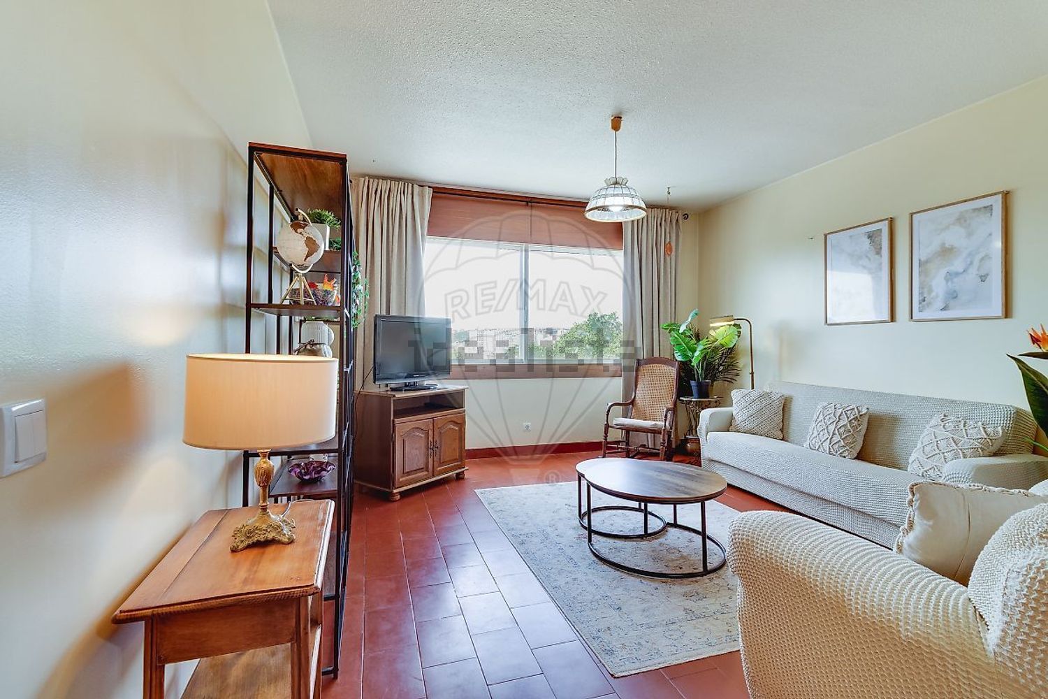 出租公寓 t2在Rua Maria Brown - 客厅