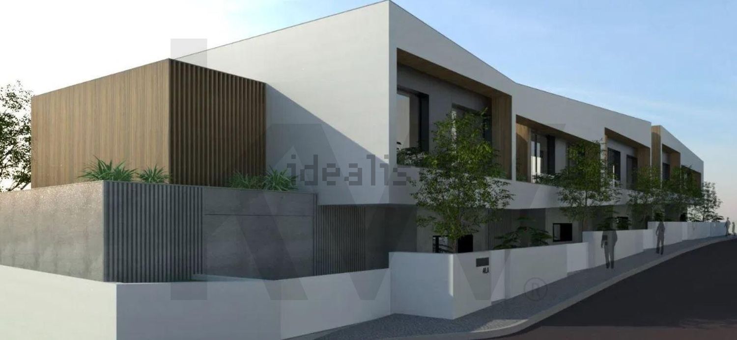 双拼别墅出售在Rua Marechal Craveiro Lopes s/n - 外立面