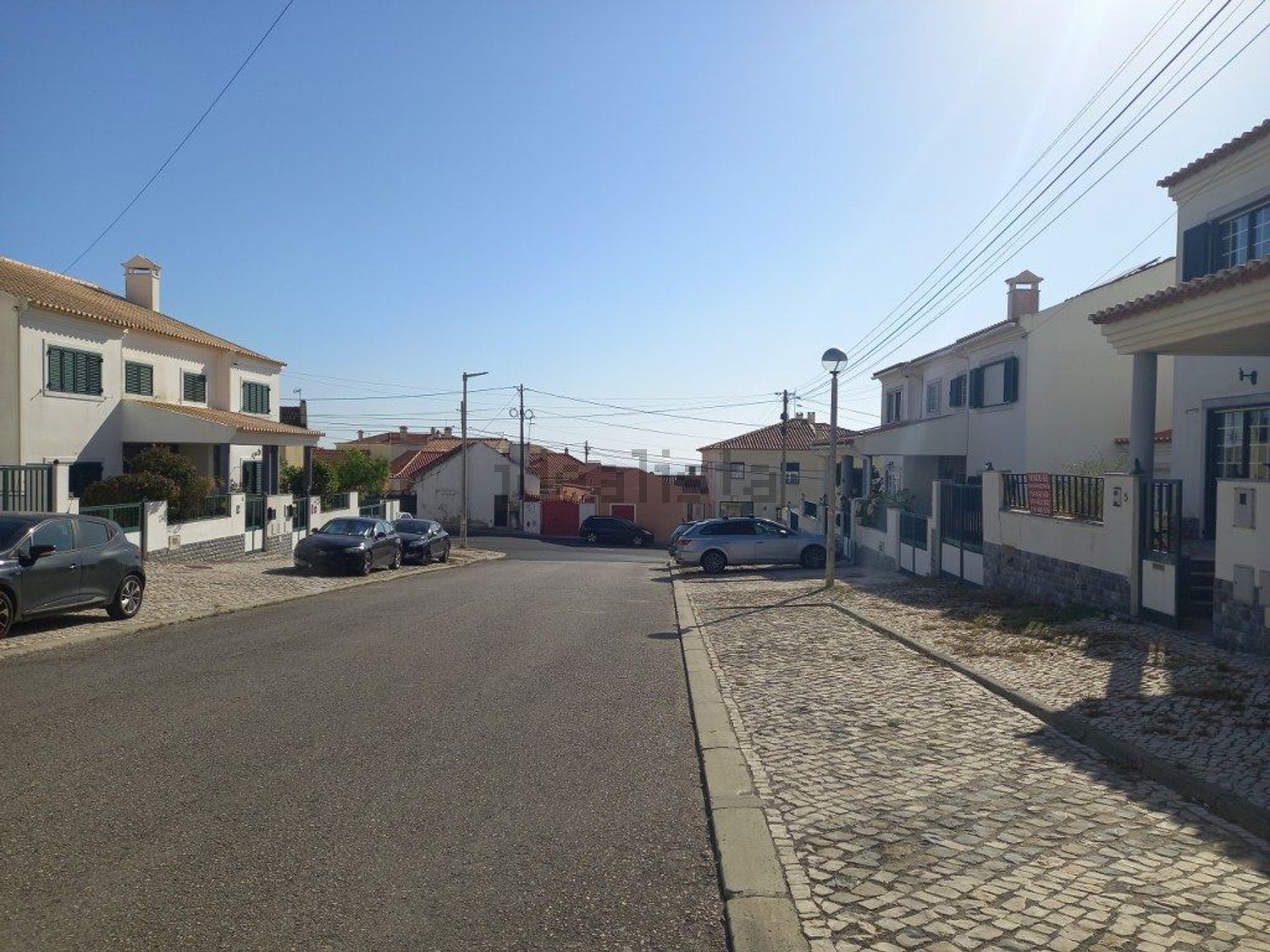 小楼房或独栋别墅出售在Rua do Cerrado das Tramagueiras - 详情