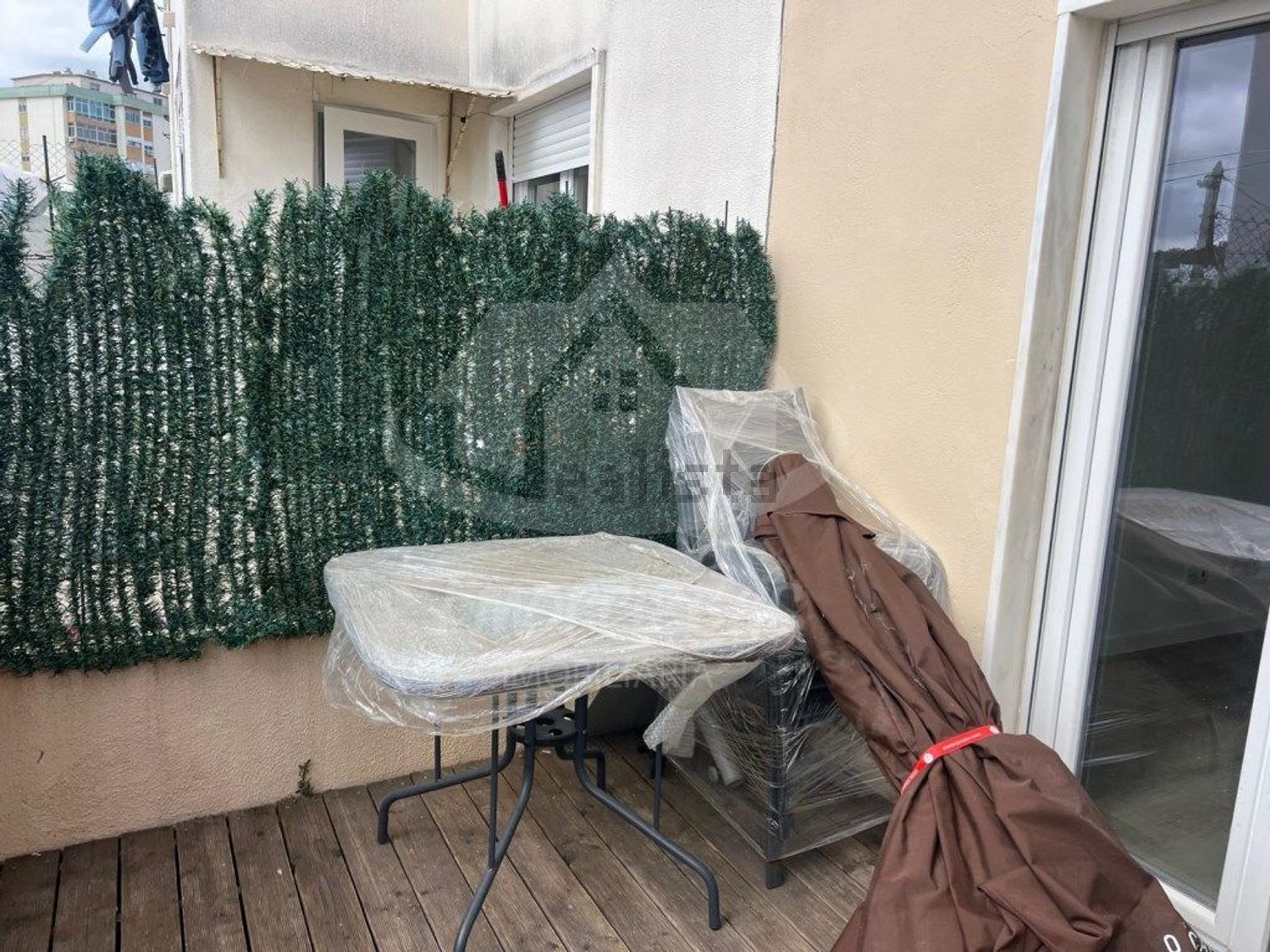 公寓 t2出售在Rua Cidade da Horta, 5 - 阳台