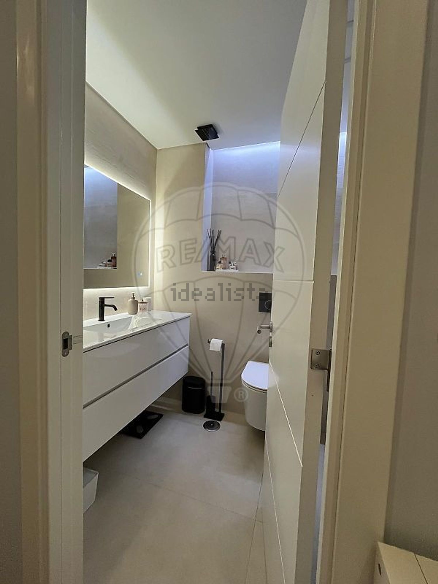 出租公寓 t2在Póvoa de Santa Iria e Forte da Casa - 卫生间