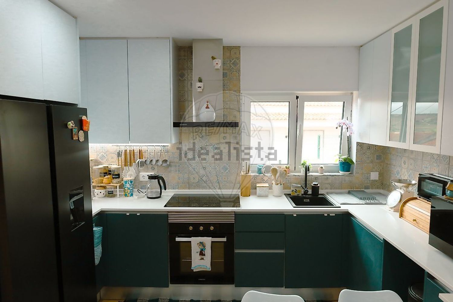 小楼房或独栋别墅出售在Dois Portos e Runa - 厨房