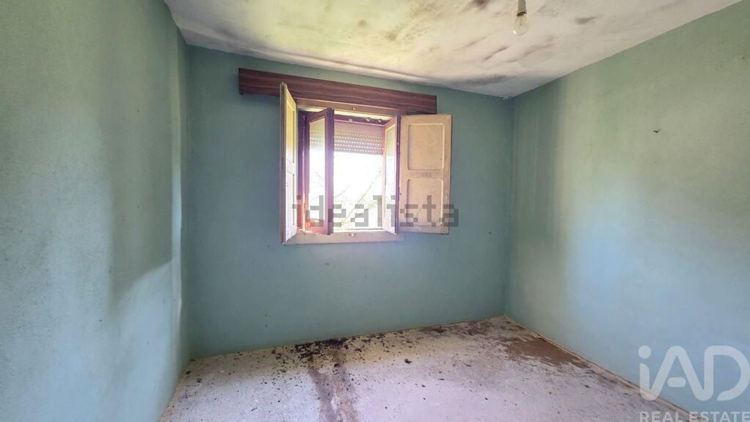 小楼房或独栋别墅出售在Lamas e Cercal - 居住