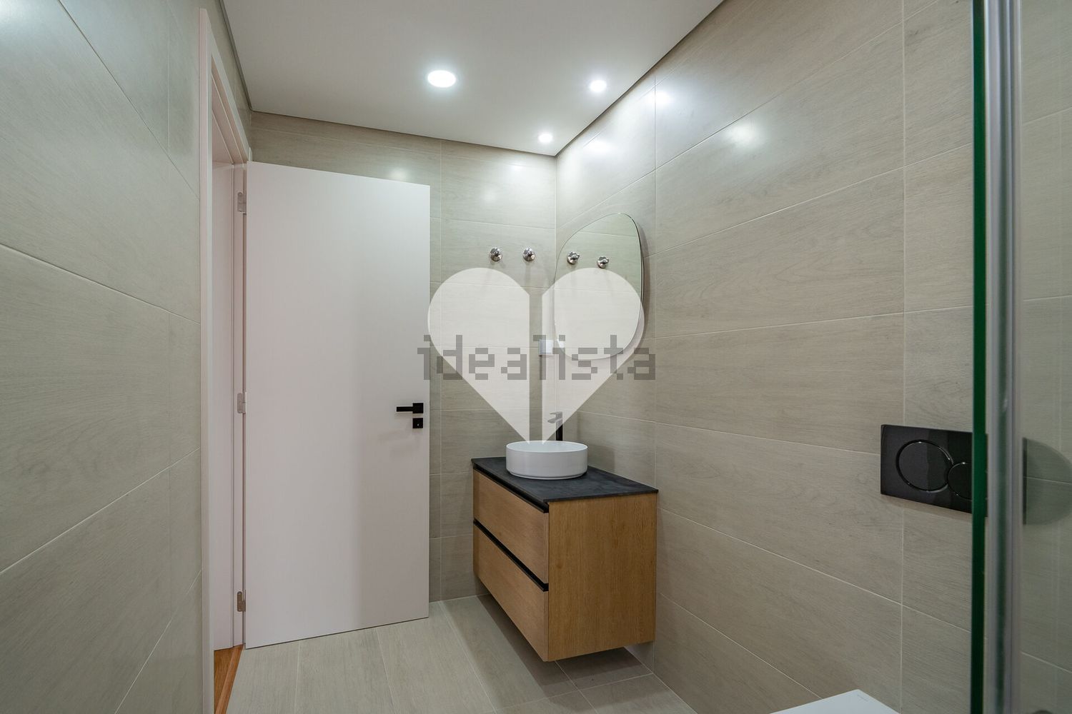 小楼房或独栋别墅出售在Santa Iria de Azoia - São João da Talha - Bobadela - 卫生间