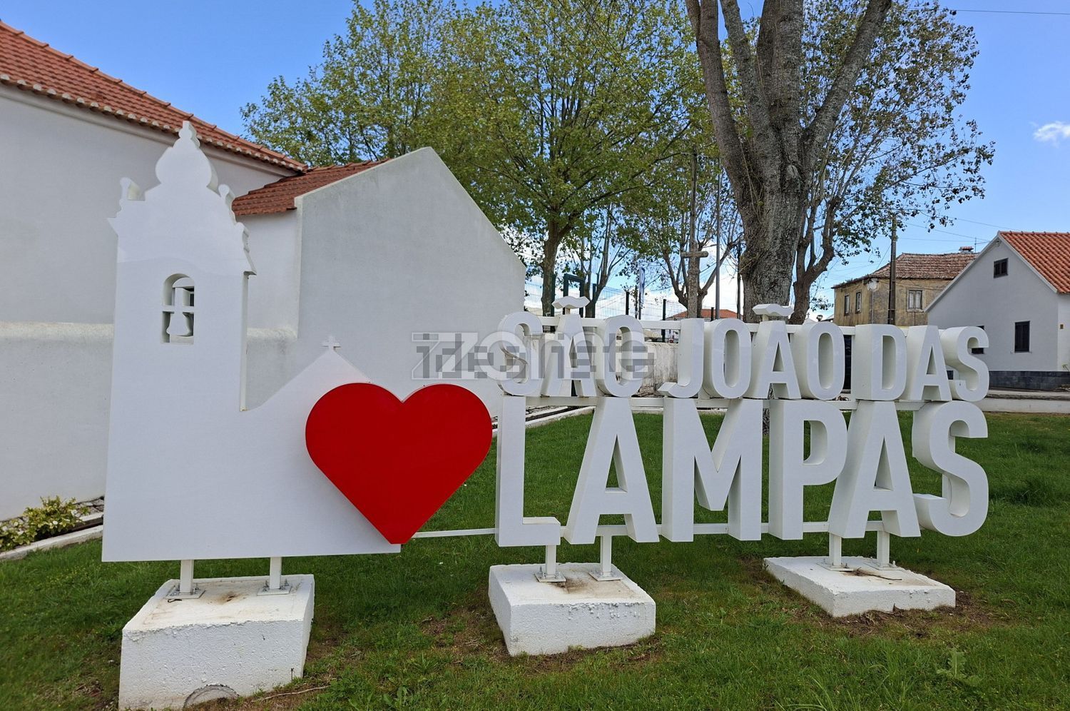 小楼房或独栋别墅出售在Rua Primeiro de Maio, 112 - 视线