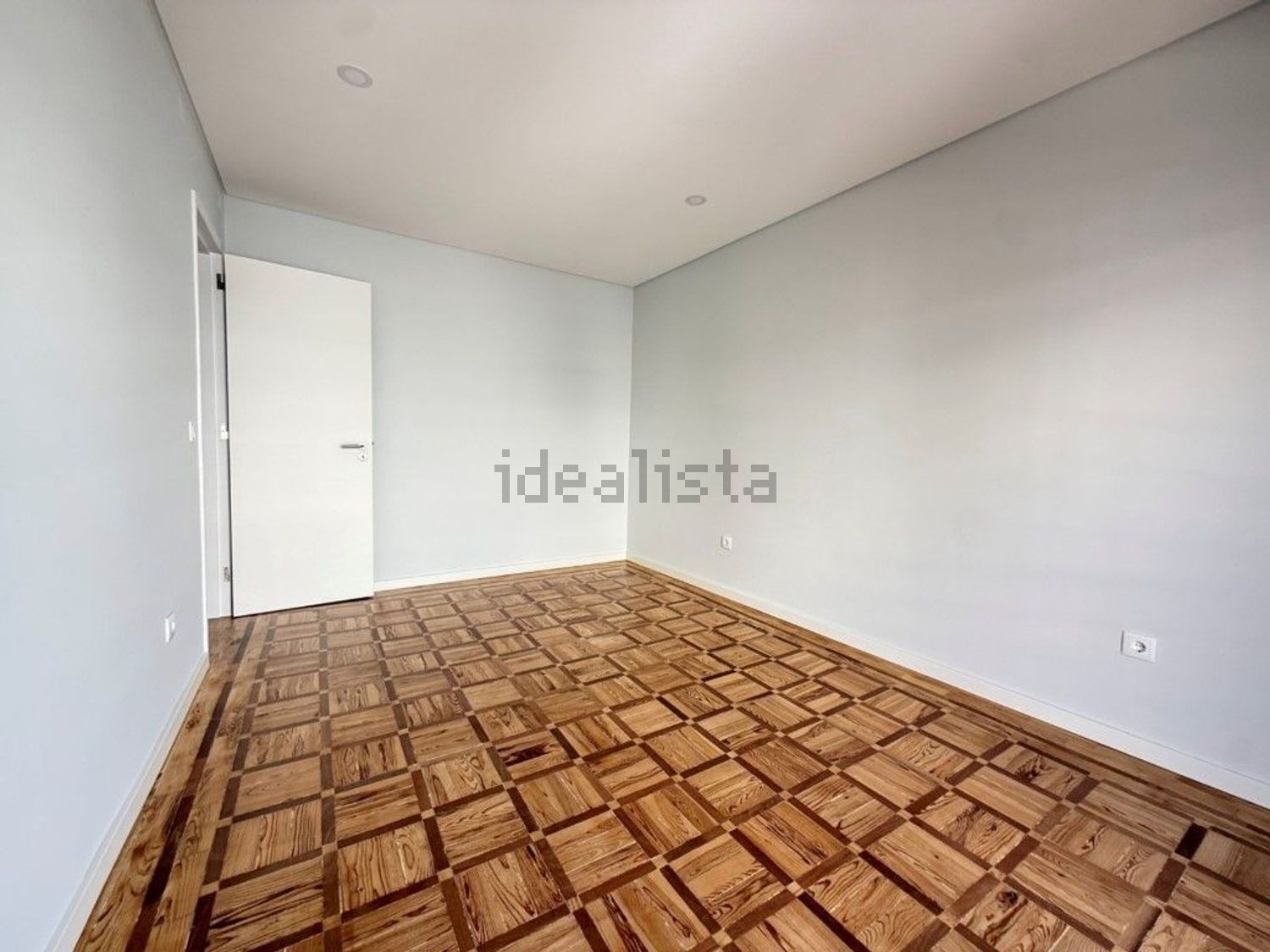 出租公寓 t3在Rua Capitão Leitão, 77 a - 居住