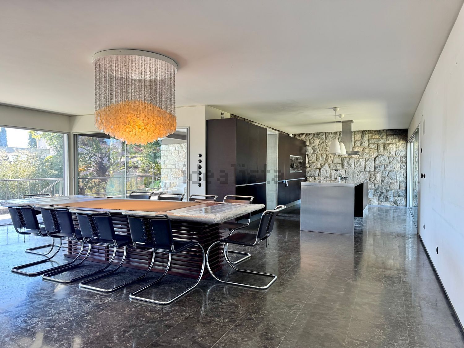 小楼房或独栋别墅出售在Avenida Marechal Carmona, 631 - 厨房