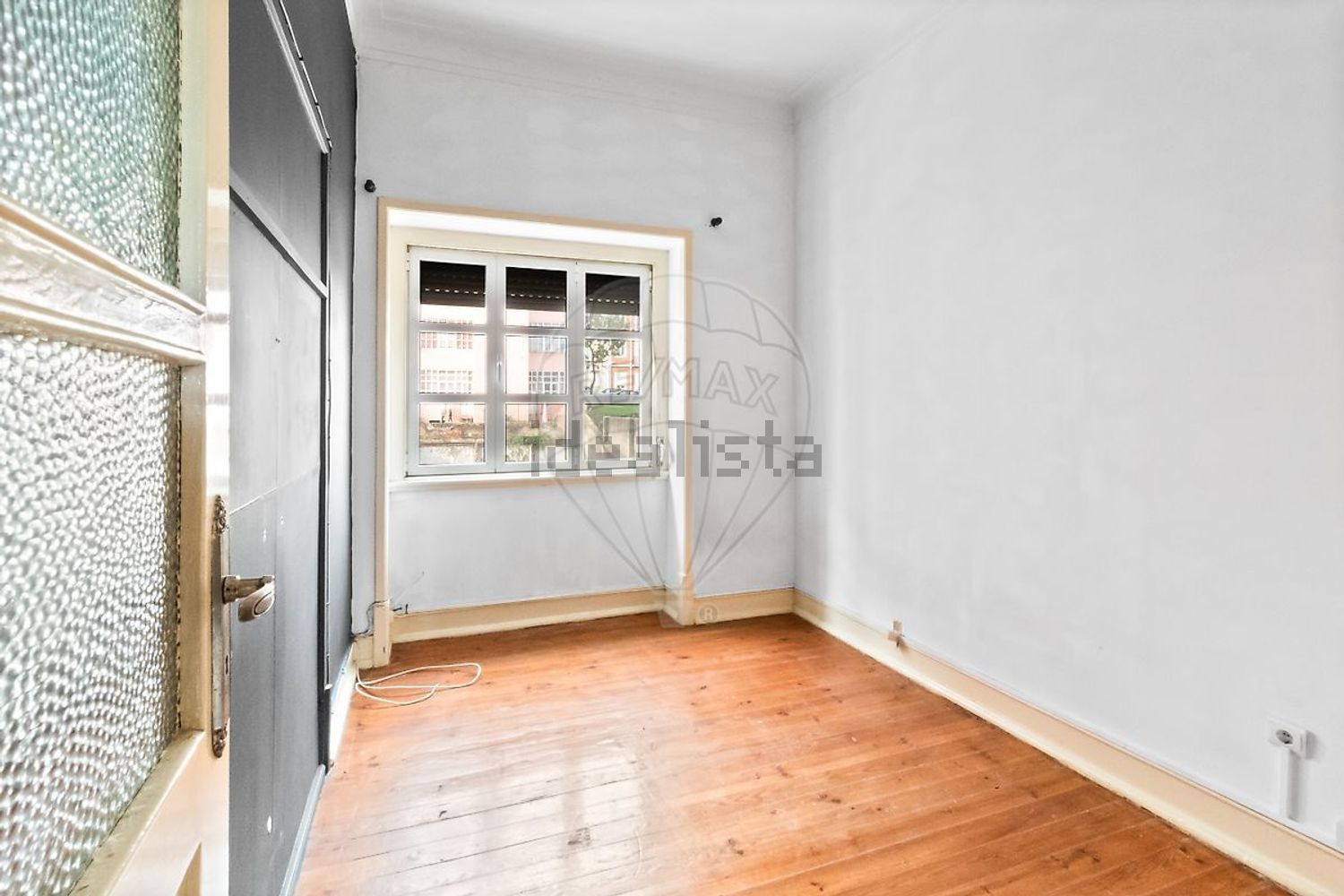 公寓 t1出售在Praça Aires de Ornelas - 居住