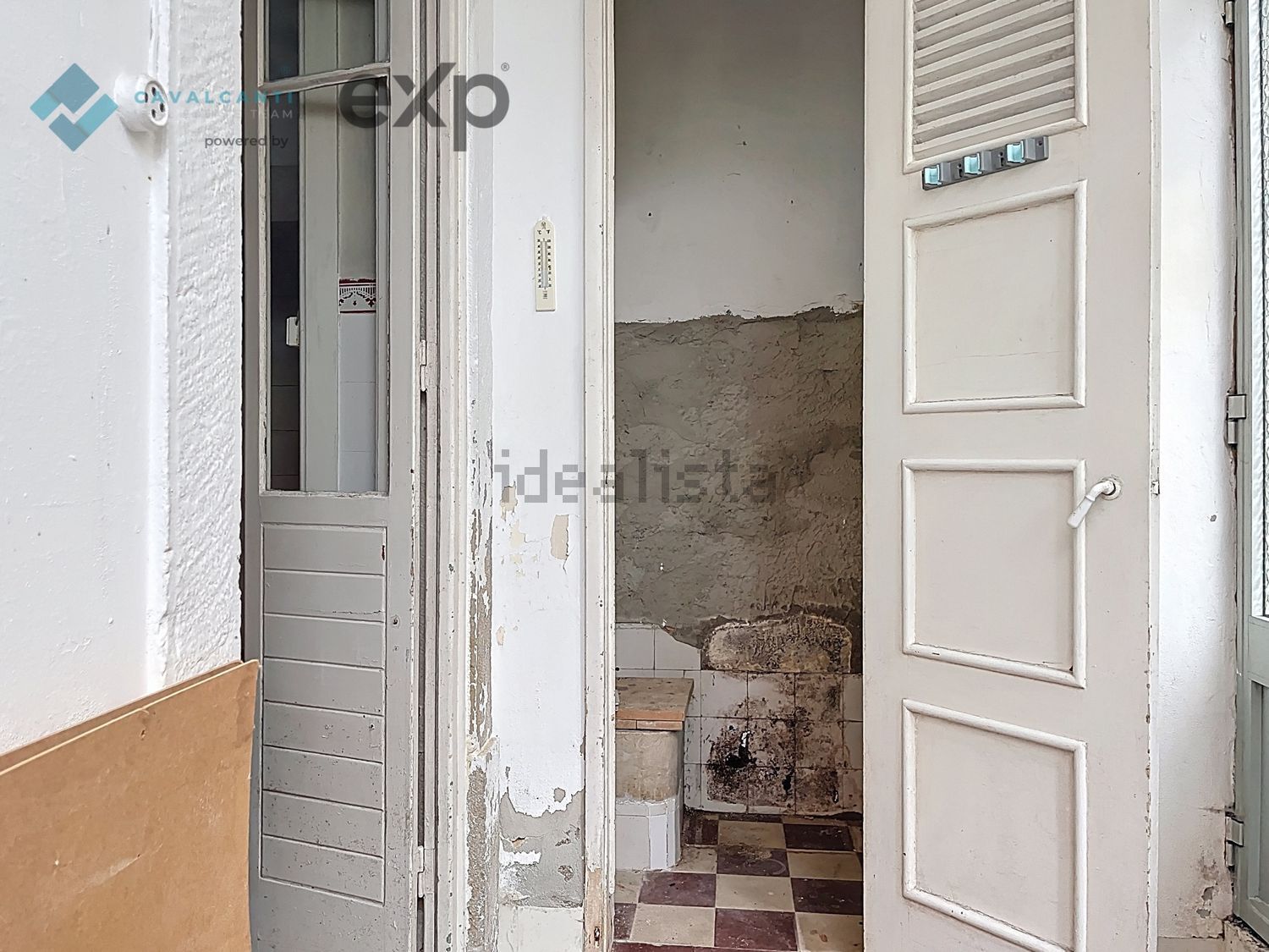 公寓 t3出售在Rua Barão de Sabrosa s/n - 阳台